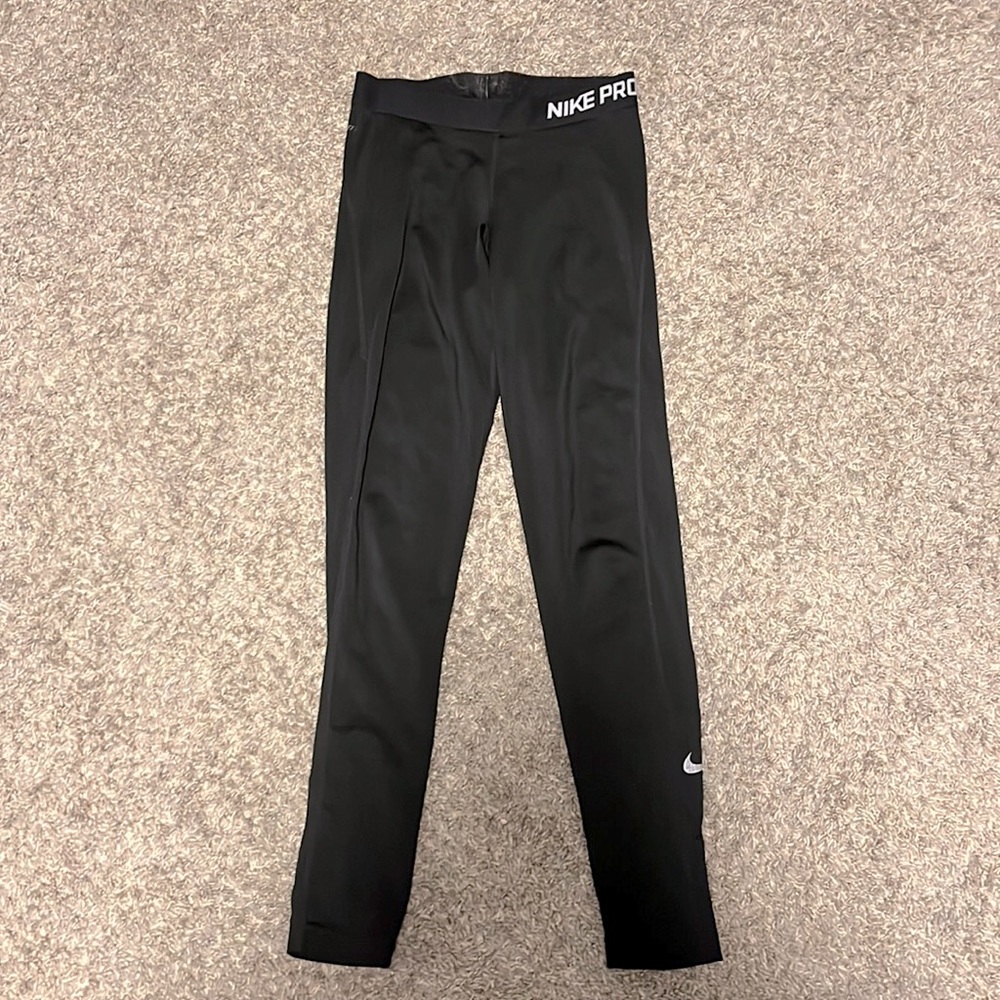 black nike leggings